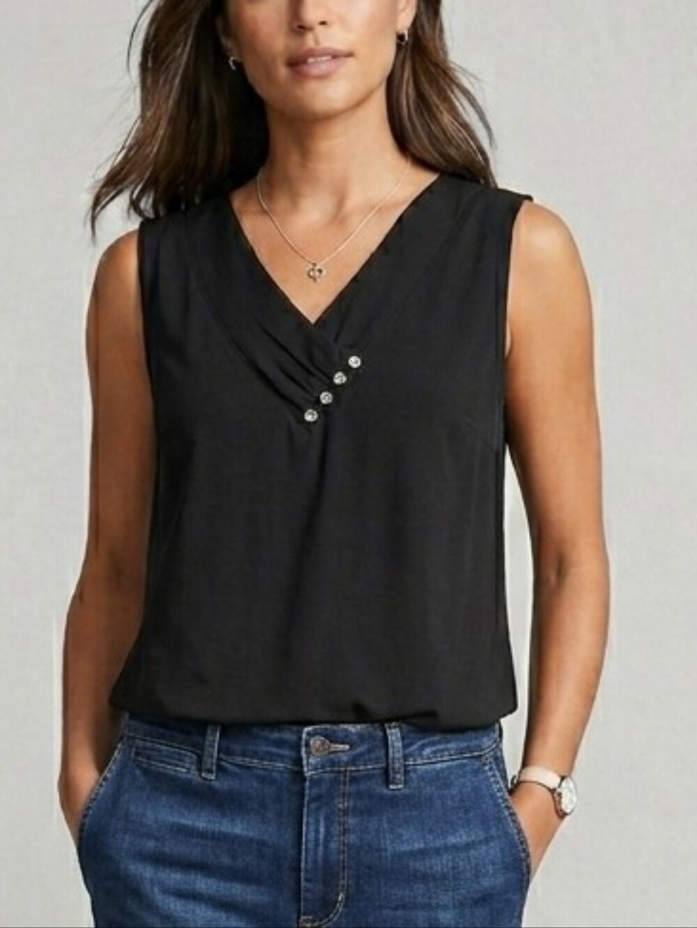 NWT Casual Chic Sleeveless V Neck Button Detail Top Black Large